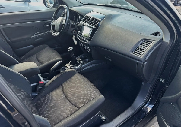 Mitsubishi ASX cena 49900 przebieg: 172000, rok produkcji 2016 z Świętochłowice małe 92